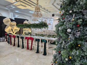 گل‌آرایی عروسی با تم کریسمس